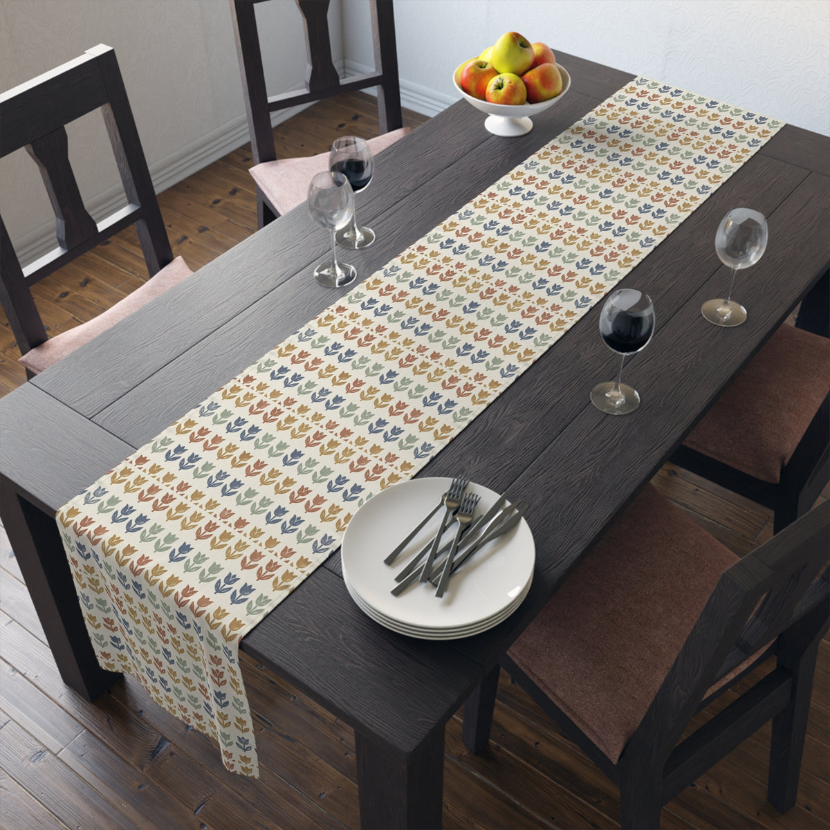 Tulip Market Table Runner